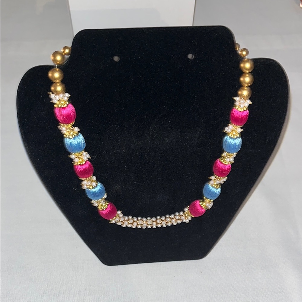 Vintage Gorgeous Gold and Pink-Tone Necklace.